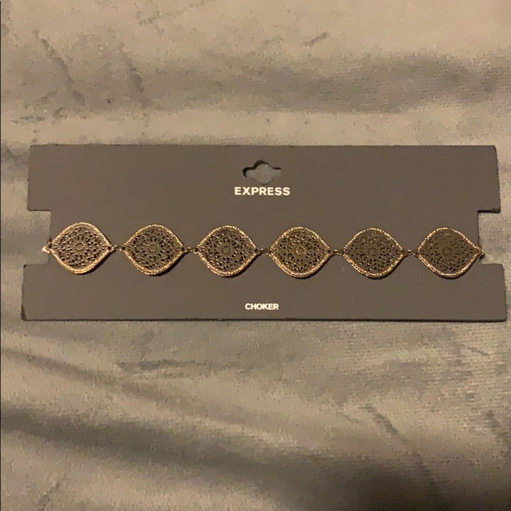 Gold Choker